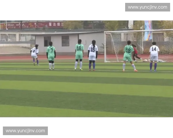 足球联赛中的租借制度探析与球员发展路径的影响分析